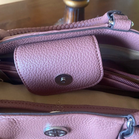 MAKE AN OFFER ✅ Giani Bernini leather bag - Picture 10 of 15